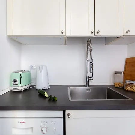 Apartamento The Rent - Spacious Two-bedroom In Crocetta *