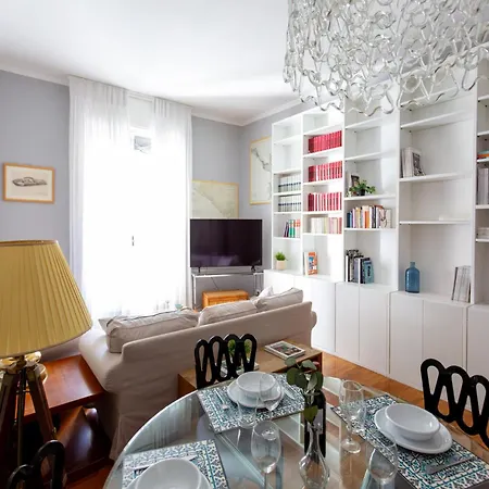 Apartamento The Rent - Spacious Two-bedroom In Crocetta *